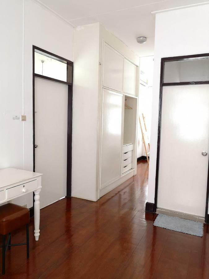 Cozy By Funwahn Bed and Breakfast Chiang Mai Exteriör bild