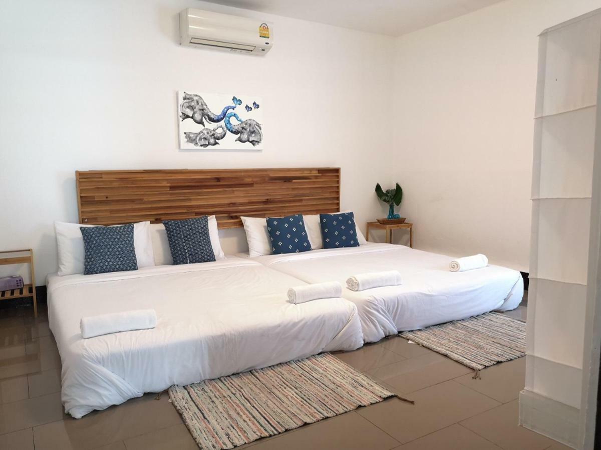 Cozy By Funwahn Bed and Breakfast Chiang Mai Exteriör bild